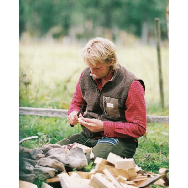 Amundsen Sport Amundsen Heroes Wool Fleece Vest Herre Cowboy MVE11.1. Gjertsen Sport 1 2 3 4 5