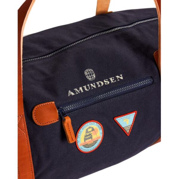 Amundsen Sport Amundsen Okavanga Duffel Bag 35L Navy UBA02.2.590 Gjertsen Sport 1 2 3 4