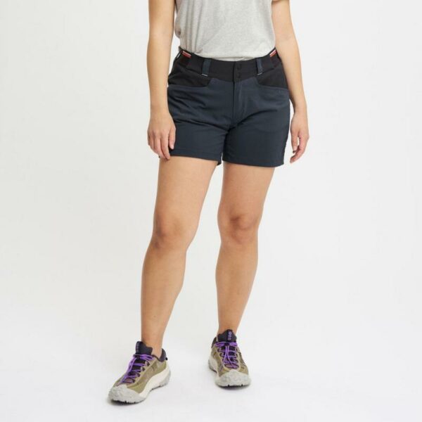 Elevenate Elevenate Summit Shorts Dame Dark Ink. 205-23 Gjertsen Sport 1