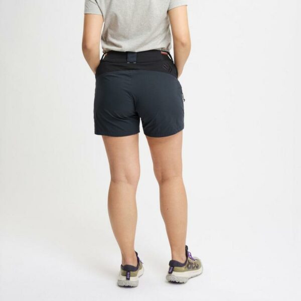Elevenate Elevenate Summit Shorts Dame Dark Ink. 205-23 Gjertsen Sport 1 2 3 4 5