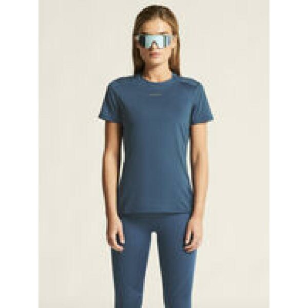 Craft Craft Adv Essence Ss Tee 2 Dame Ensign 1914798 Gjertsen Sport 3