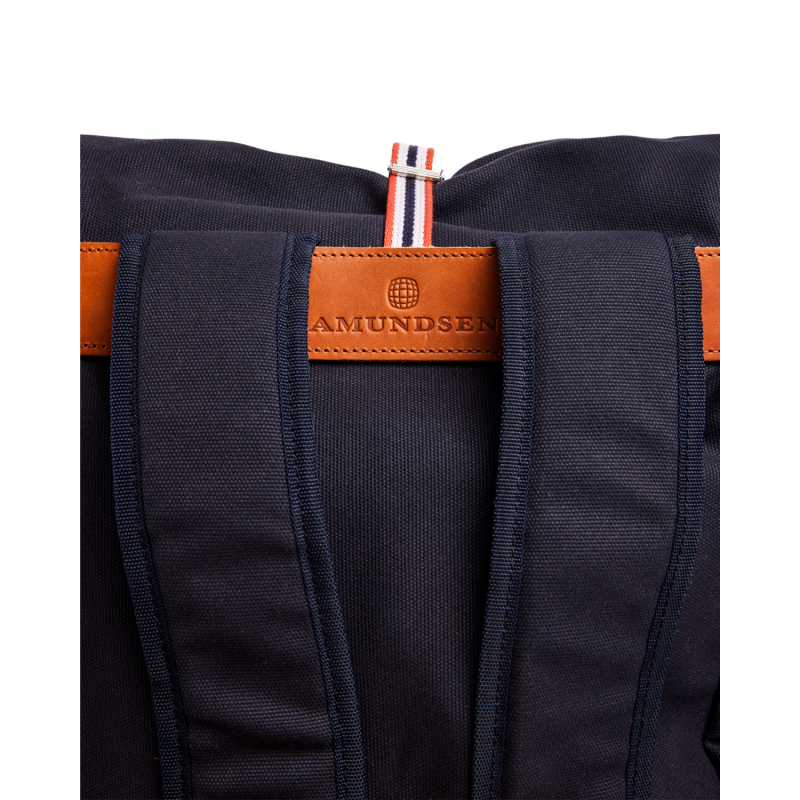 Amundsen Sport Amundsen V-bond Day Pack 25L Navy uba04.3 Gjertsen Sport 4