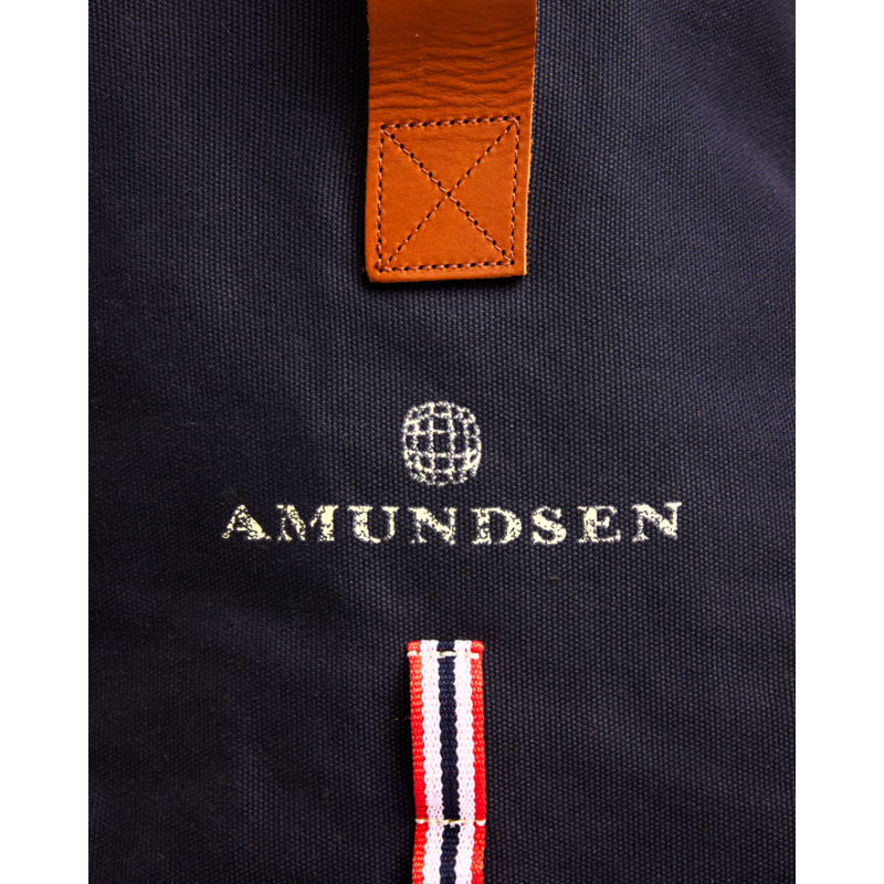 Amundsen Sport Amundsen V-bond Day Pack 25L Navy uba04.3 Gjertsen Sport 5
